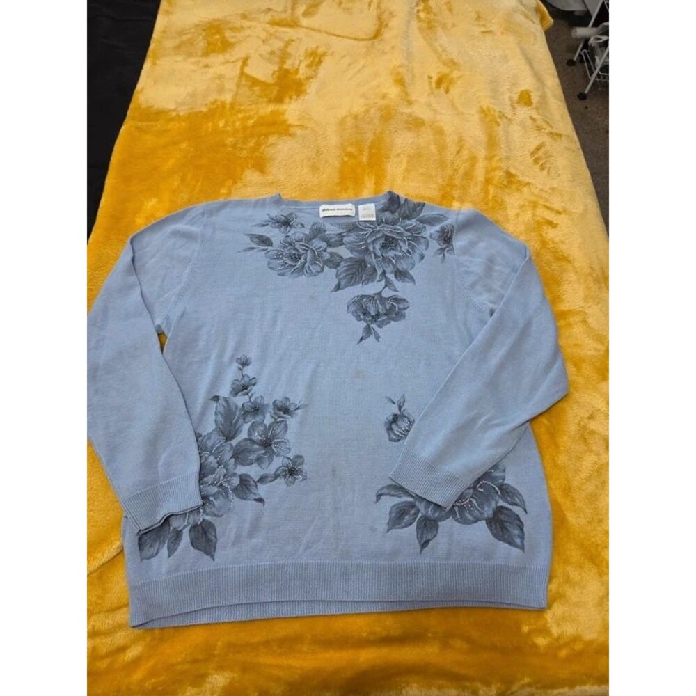 Alfred Dunner Blue Floral Sweater (M)